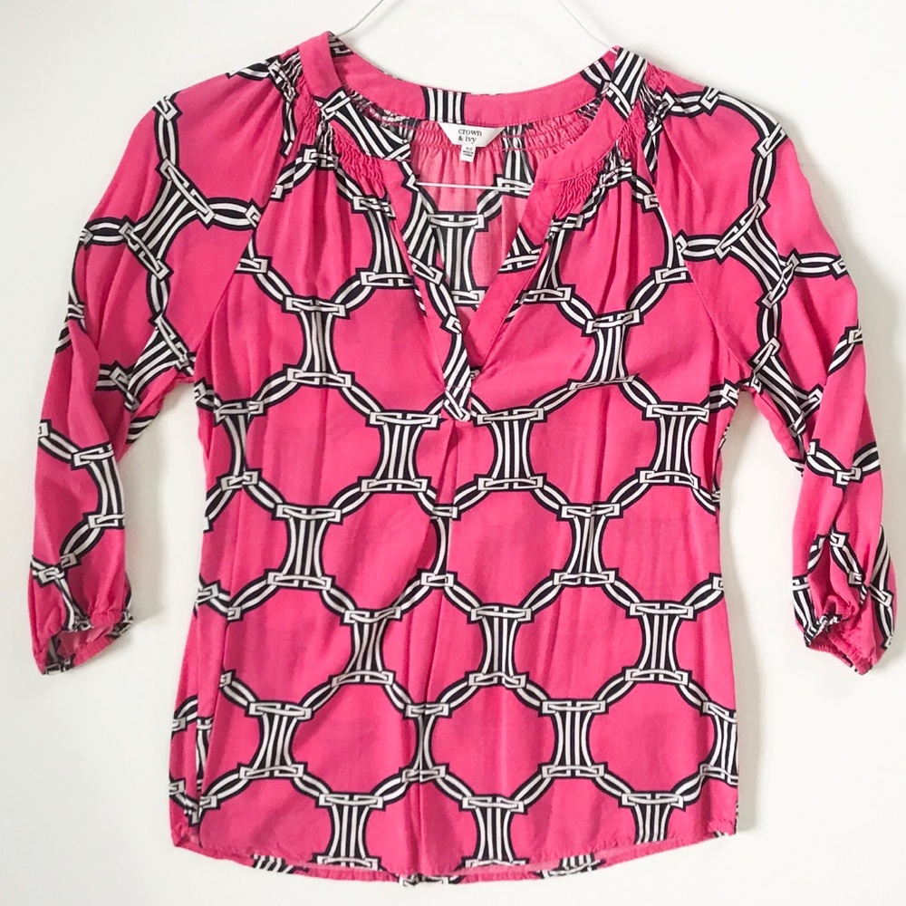 crown & Ivy top